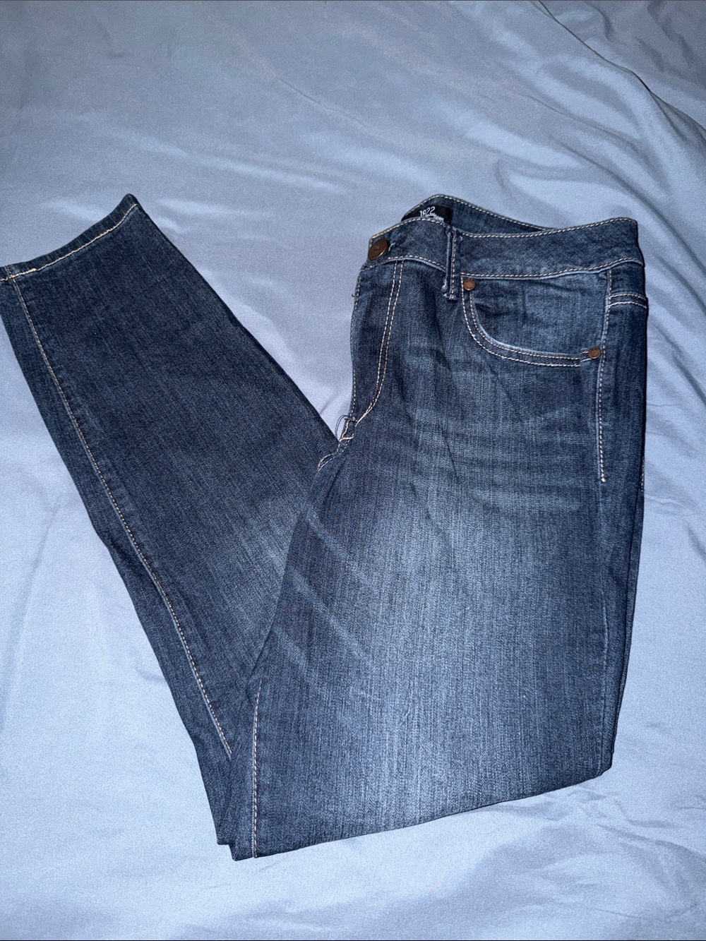 1822 Denim Women’s Skinny Jeans - Dark Blue Wash